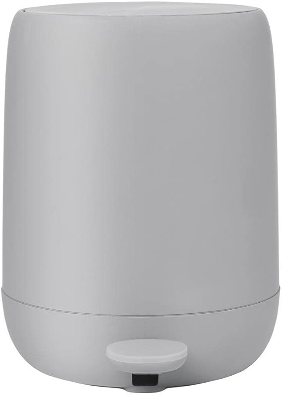 Blomus pedal bin