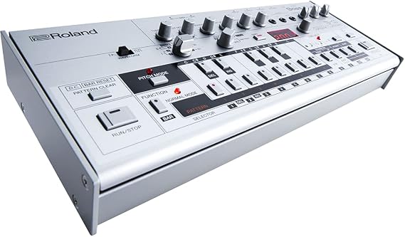 Roland Tb-03 Boutique Bass Line Synthesizer