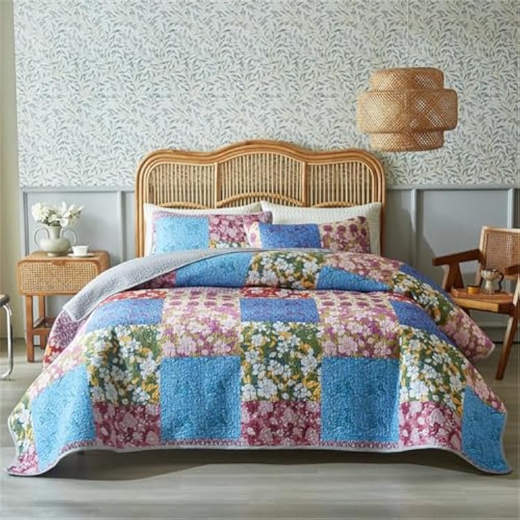 mixinni 3-Piece Quilted Bedspread Coverlet Set Queen Size Country Cottage Floral Quilt Blue Pink Patchwork Flower Quilt Soft Microfiber Reversible Lightweight Bed Cover for All Season, Queen Size