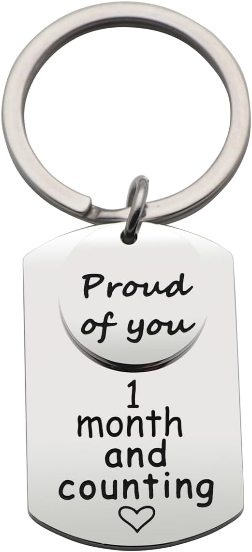 Beeshion Sobriety Gift for Men Women One Day at a Time Keychain Sober Anniversary Keychains Addiction Recovery Gift
