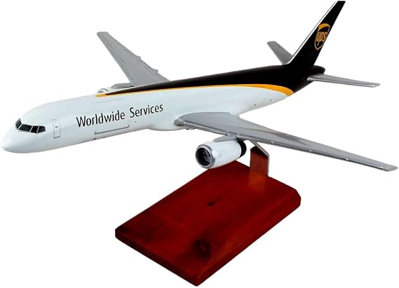 Boeing 757 UPS United Parcel Service Desktop Display Airplane Model Scale 1/100