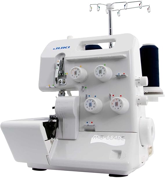 MO654DE, White