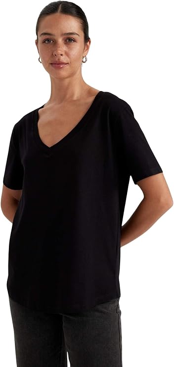 DeFacto Women's Oversize Crop Tops - Classic Basic Shirt for Women - Comfortable Oversize Shirt for Women