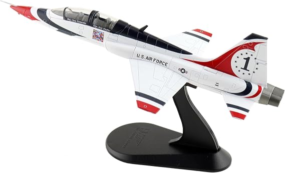 Hobby Master | 1:72 Scale Diecast Military Aircraft Replica | T-38 Thunderbirds No.1 Plane, USAF, 1970s | Model HA5415