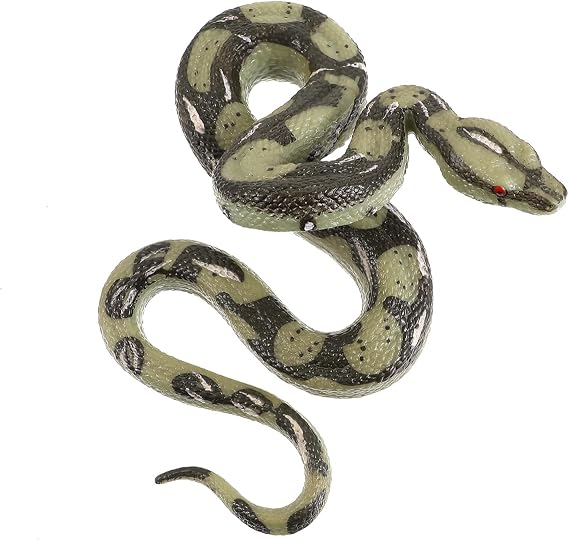 Amosfun Realistic Fake Snake Plastic Prank Toy, Lifelike Plastic Snake for Garden Lawn Scare, Outdoor Prank Props and Decoration