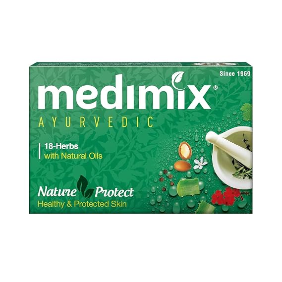 Medimix Herbal Handmade Ayurvedic Classic 18 Herb Soap for Healthy and Clear Skin (125 g)
