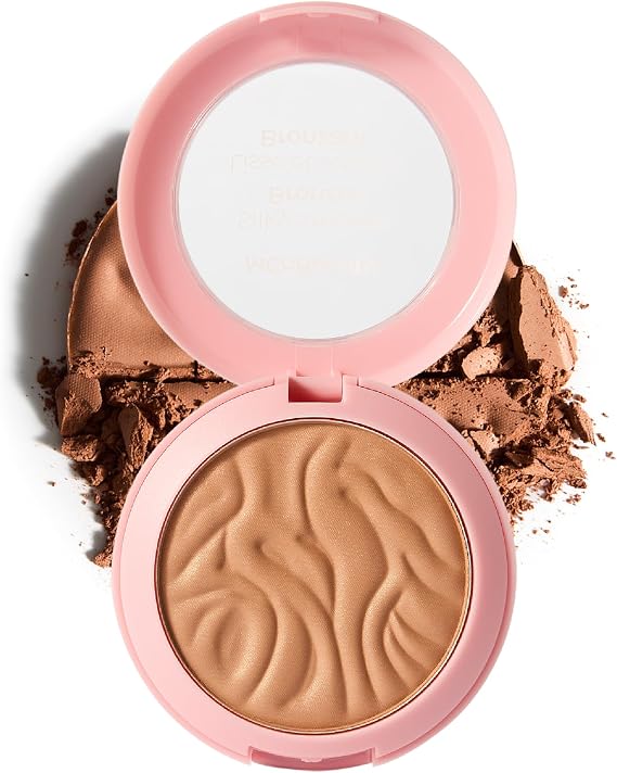 MCoBeauty Silky Smooth Bronzer Powder With Shimmer