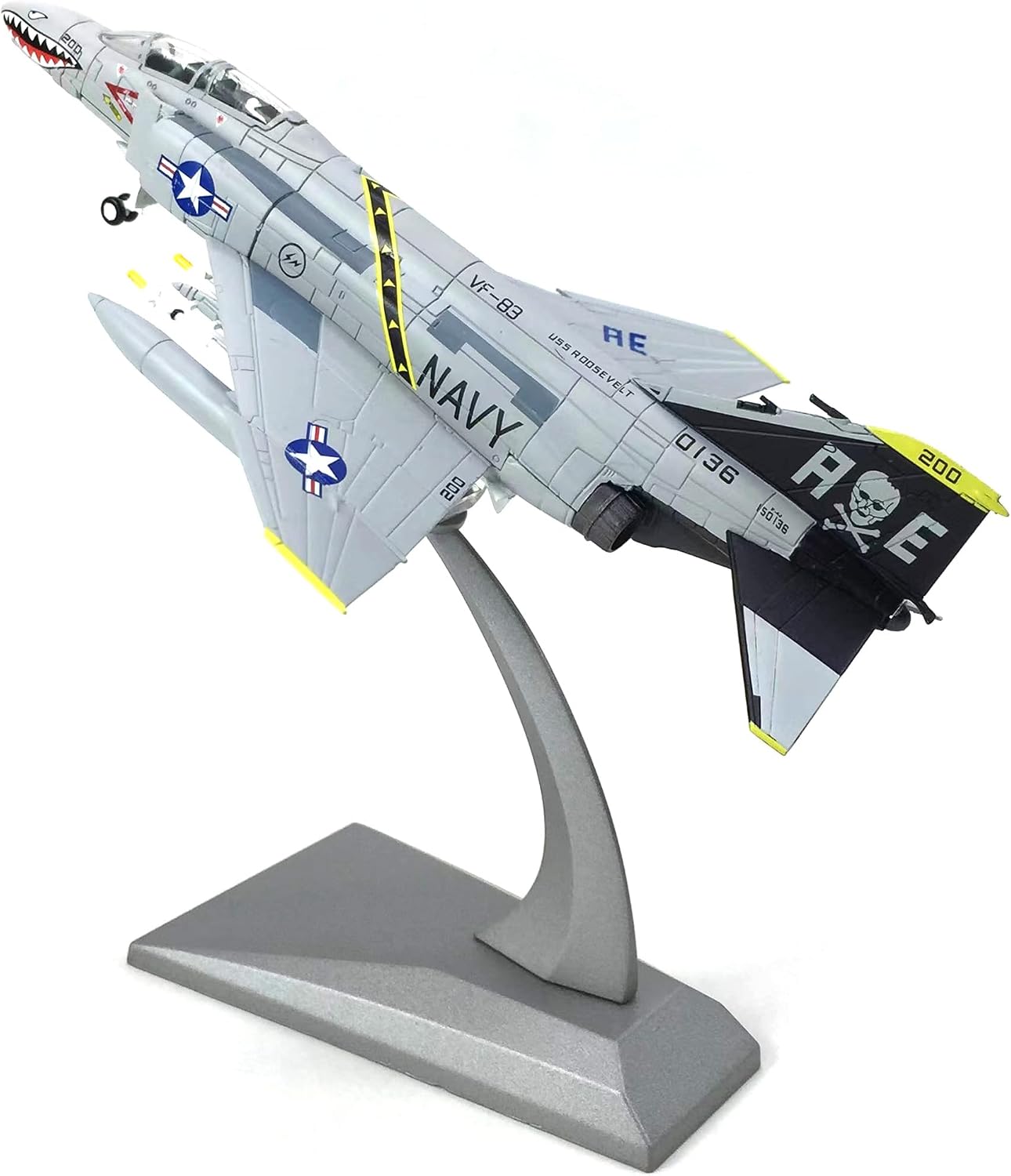 Enatuhter Diecast Military Model 1100 US F-4 Phantom II Pirate Flag Ghost Fighter Jet Model Assault Airplane Gift
