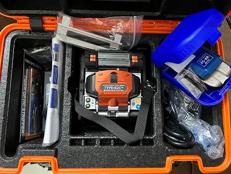 Sumitomo Latest Model Type-82C+ Fusion Splicer Welding Splicer with FC-8R Fiber Cleaver in Stock, orange